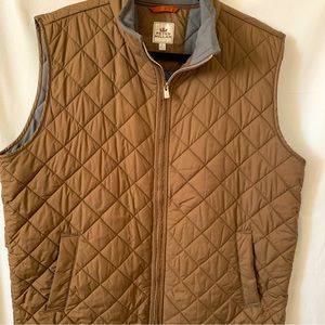 Peter Millar quilted vest large